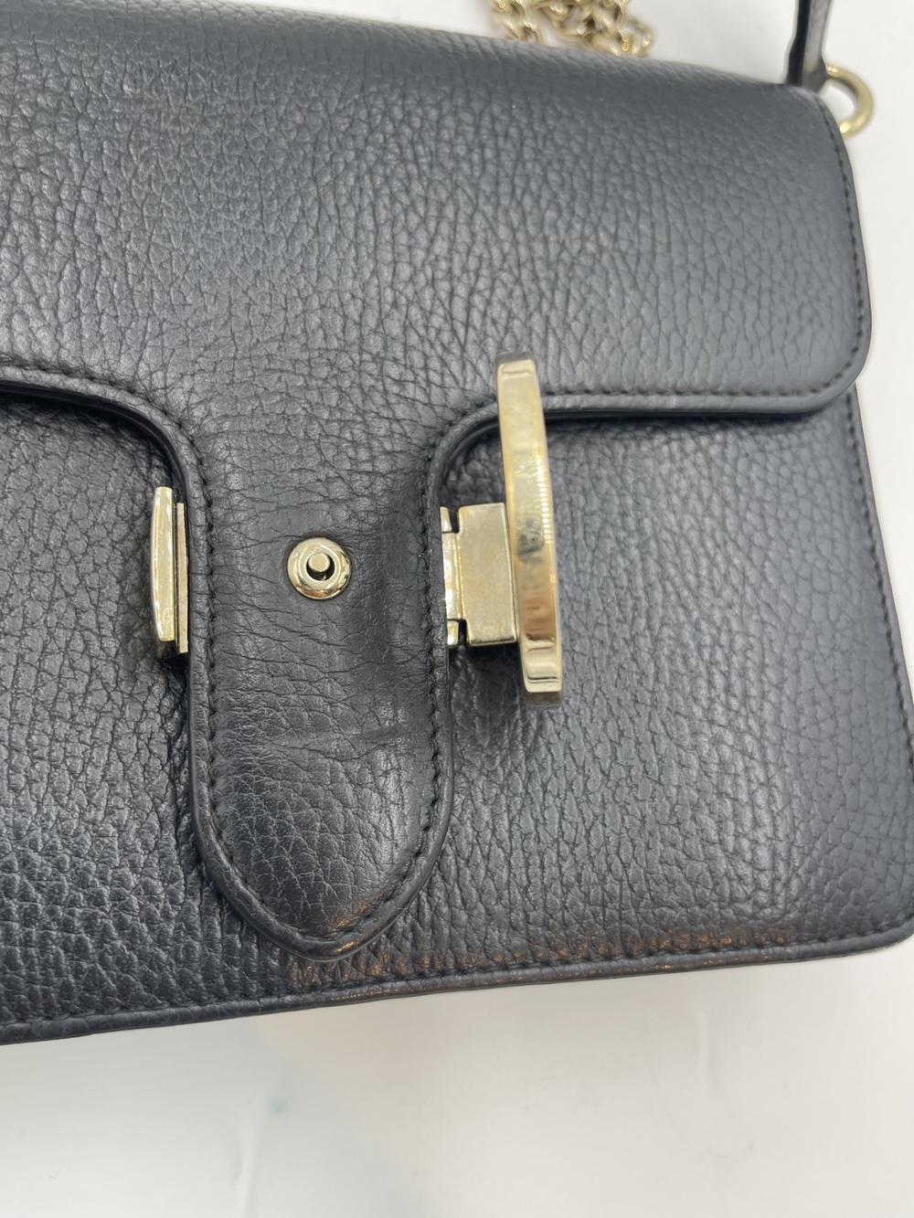 Gucci Interlocking Chain Shoulder - Picture 6 of 14